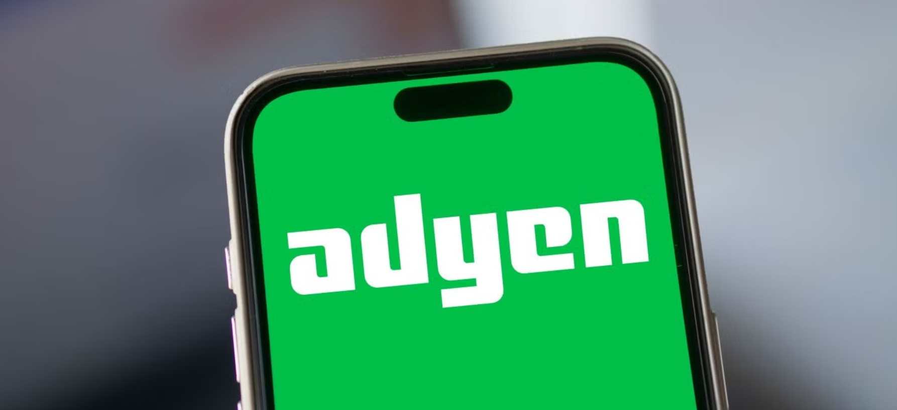 Więcej informacji o „Adyen.com - opis i opinie - alternatywny do Stripe system płatności online”