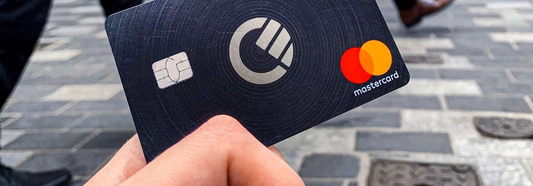 Więcej informacji o „Curve - opinie i opis - przewodnik po nowoczesnym systemie płatności”